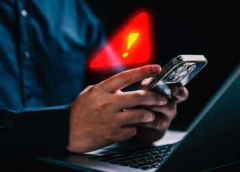 BMWs, dinheiro, joias e mais: veja o que foi apreendido com grupo que aplicava golpe por site falso no AP