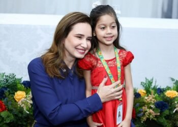 Alliny Serrão destaca propostas voltadas às famílias atípicas durante campanha ao Senado